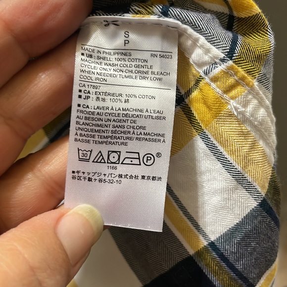 Woman’s top - Picture 4 of 4